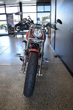 2017 HARLEY-DAVIDSON FXSB SOFTAIL BREAKOUT