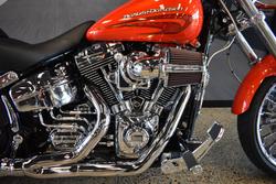 2017 HARLEY-DAVIDSON FXSB SOFTAIL BREAKOUT