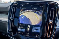 2019 Volvo XC40 T4 Momentum