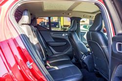 2019 Volvo XC40 T4 Momentum