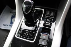 2022 Mitsubishi Eclipse Cross PHEV Aspire
