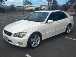 2001 Lexus IS 200 Sports Luxury GXE10R MY02 White Pearl