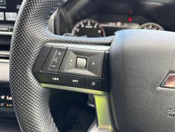 2023 Mitsubishi Outlander LS