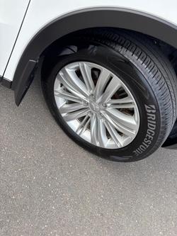 2023 Mitsubishi Outlander LS