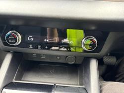 2023 Mitsubishi Outlander LS