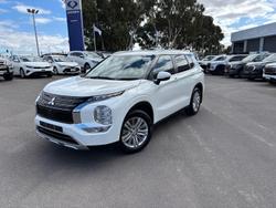 2023 Mitsubishi Outlander LS