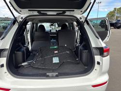 2023 Mitsubishi Outlander LS