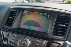2017 Nissan Pathfinder ST