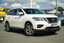 2017 Nissan Pathfinder ST