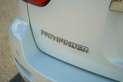 2017 Nissan Pathfinder ST