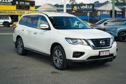 2017 Nissan Pathfinder ST