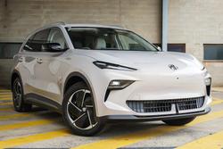 2025 MG MGS5 EV Essence 49