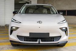 2025 MG MGS5 EV Essence 49