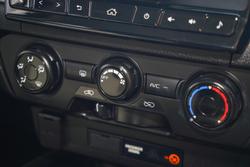 2023 Mazda BT-50 XT