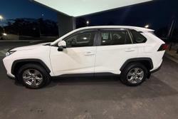 2022 Toyota RAV4 GX