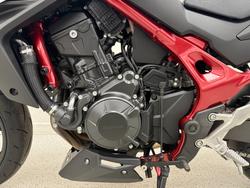 2023 Honda CB750 (HORNET) White