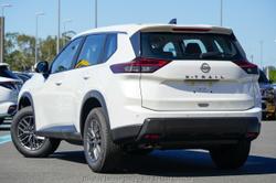 2026 Nissan X-TRAIL ST