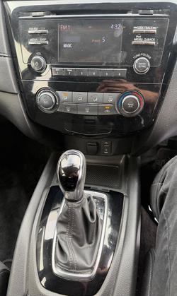 2018 Nissan X-TRAIL ST