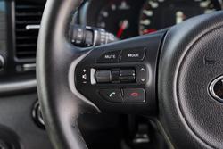 2016 Kia Sorento SLi