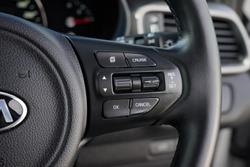 2016 Kia Sorento SLi