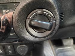 2022 Toyota Hilux SR5
