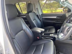 2022 Toyota Hilux SR5