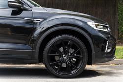 2025 Volkswagen T-Roc 140TSI R-Line