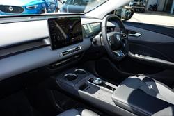 2025 MG MGS5 EV Essence 49