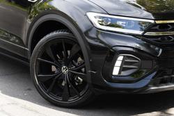 2025 Volkswagen T-Roc 140TSI R-Line