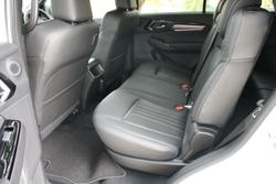 2025 Isuzu MU-X LS-T