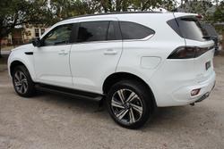 2025 Isuzu MU-X LS-T