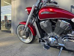 2002 Honda VTX1800C RED