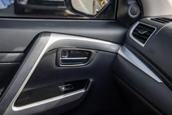 2023 Mitsubishi Pajero Sport GLS