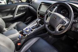 2023 Mitsubishi Pajero Sport GLS