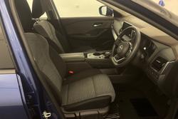 2025 Nissan X-TRAIL ST