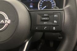 2025 Nissan X-TRAIL ST