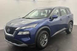 2025 Nissan X-TRAIL ST