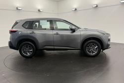 2025 Nissan X-TRAIL ST