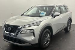 2025 Nissan X-TRAIL ST