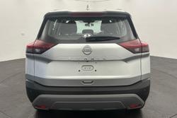 2025 Nissan X-TRAIL ST