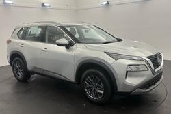 2025 Nissan X-TRAIL ST