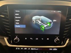 2026 Isuzu MU-X X-TERRAIN