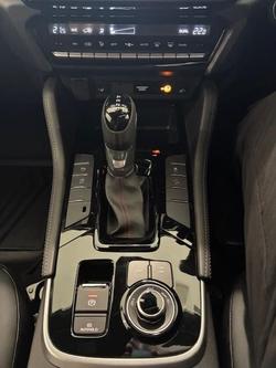 2026 Isuzu MU-X X-TERRAIN