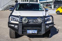 2016 Toyota Hilux SR5