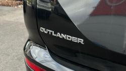 2025 Mitsubishi Outlander PHEV Exceed ZM MY24 AWD Black Diamond