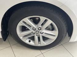 2020 Toyota Corolla Ascent Sport