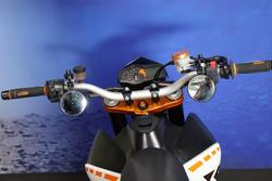 2010 Ktm 690 DUKE R White