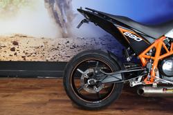 2010 Ktm 690 DUKE R White