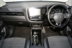 2021 Mitsubishi Outlander LS