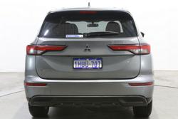 2023 Mitsubishi Outlander ES